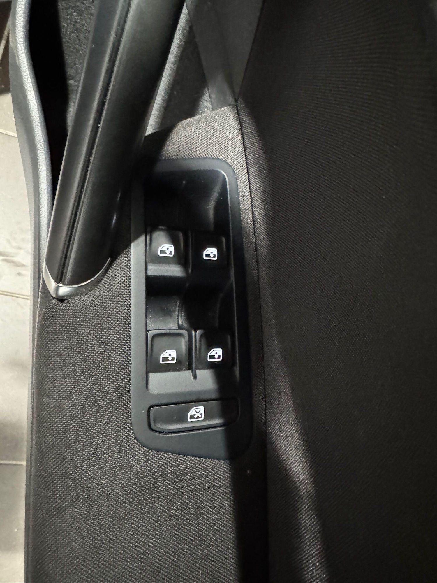 Used Volkswagen Golf 2017 for sale - 76865834: Photo 19