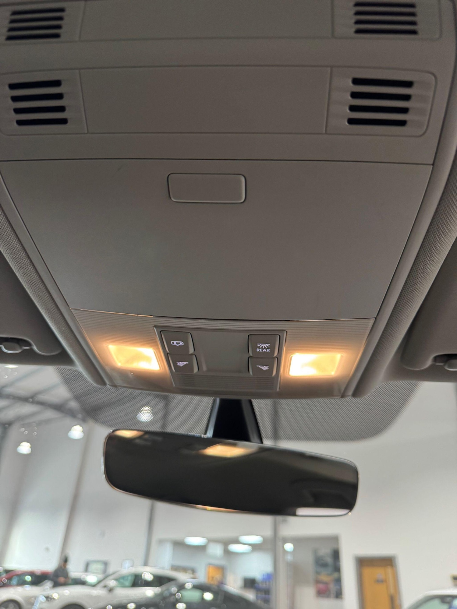 Used Volkswagen Golf 2017 for sale - 76865834: Photo 37