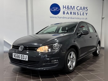 Used Volkswagen Golf 2017 for sale - 76865834: Photo