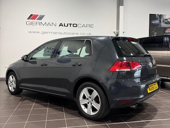 Used Volkswagen Golf 2017 for sale - 76865834: Photo