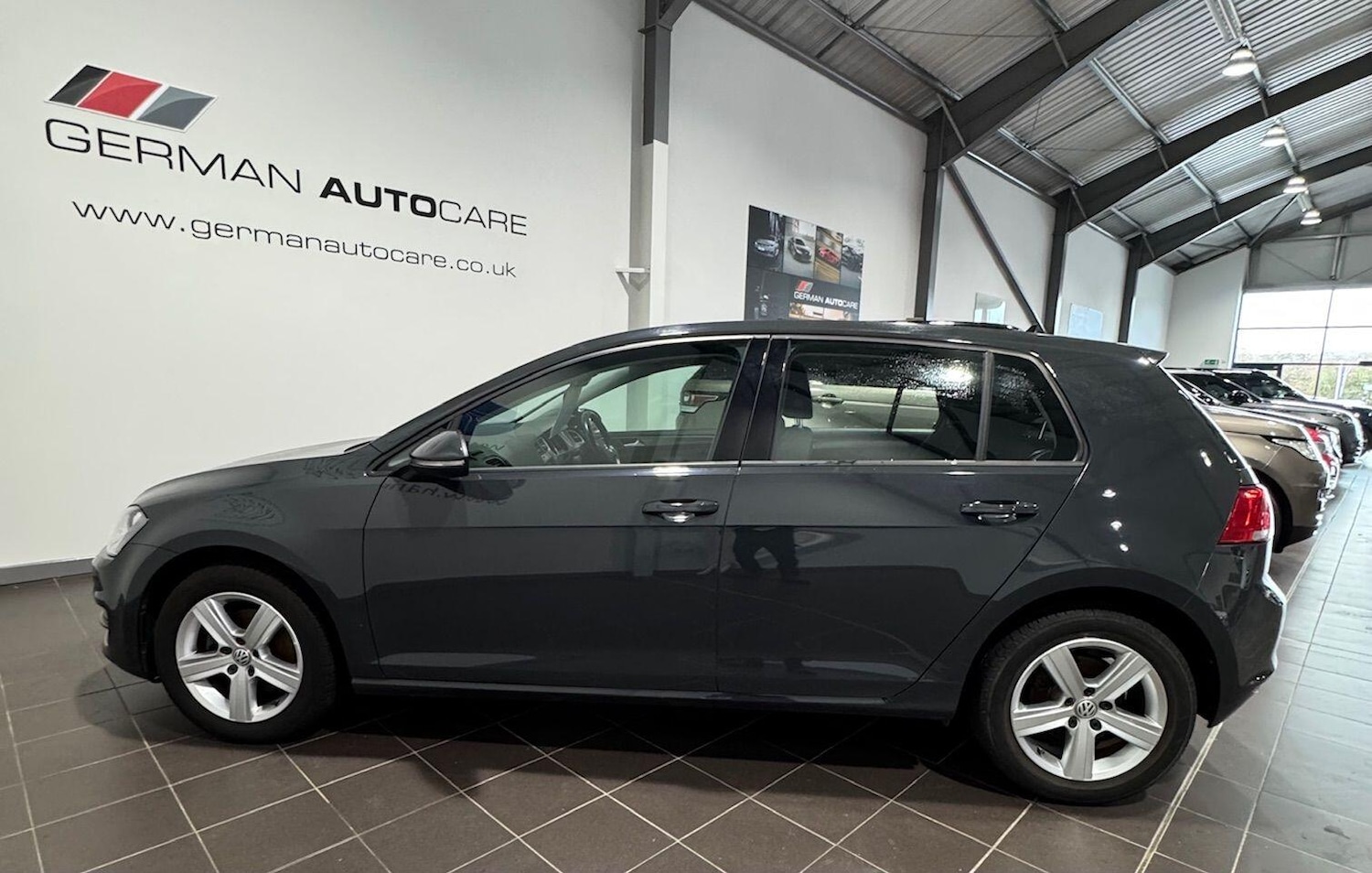 Used Volkswagen Golf 2017 for sale - 76865834: Photo 6