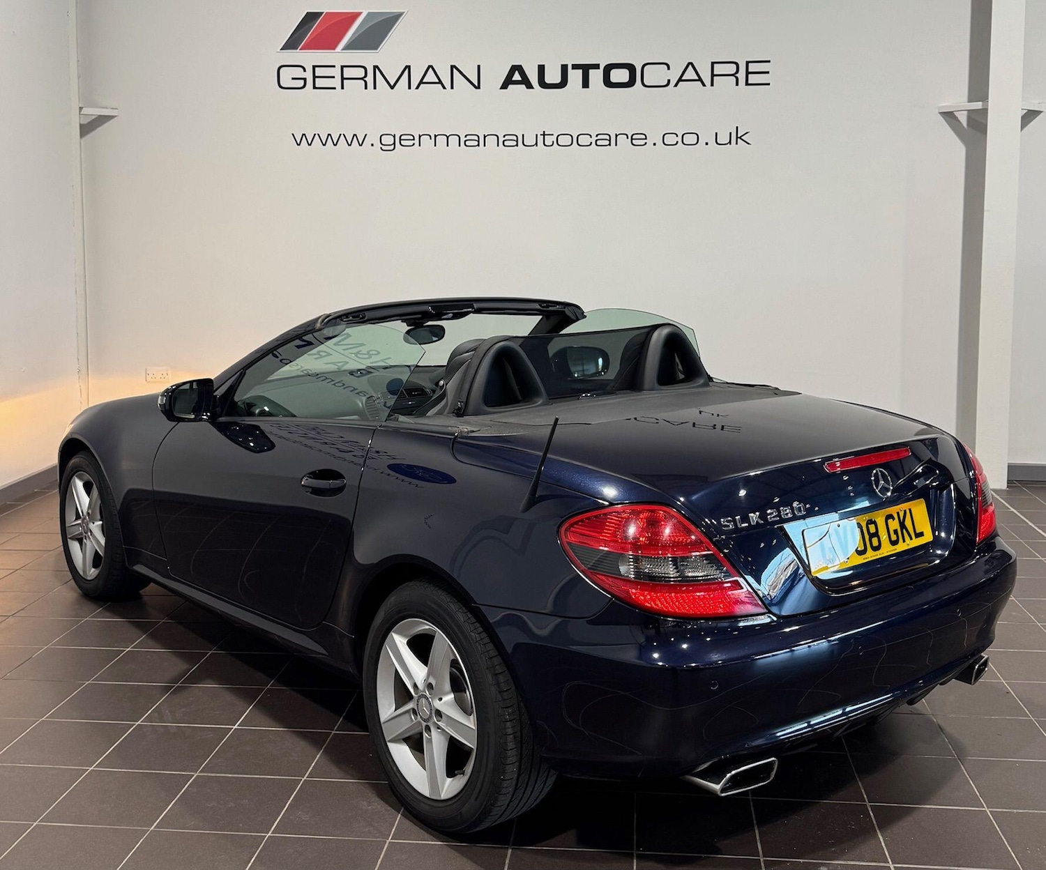 Used Mercedes-Benz SLK 2008 for sale - 76866189: Photo 21