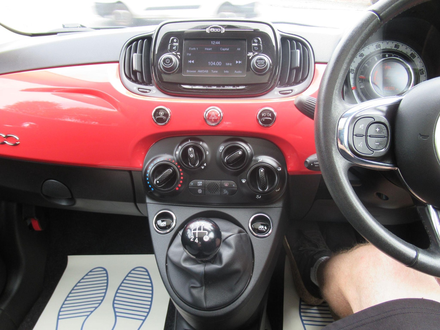 Used Fiat 500 2018 for sale - 77344827: Photo 28