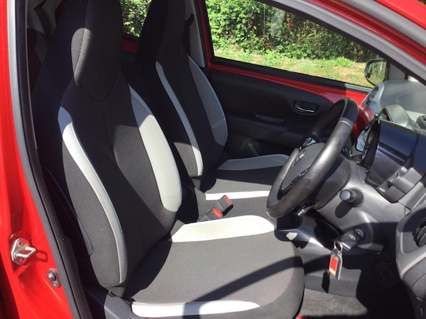 Used Toyota AYGO 2017 for sale - 74395009: Photo 3