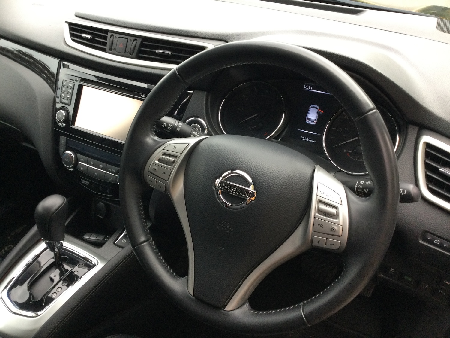 Used Nissan Qashqai 2016 for sale - 76018473: Photo 13