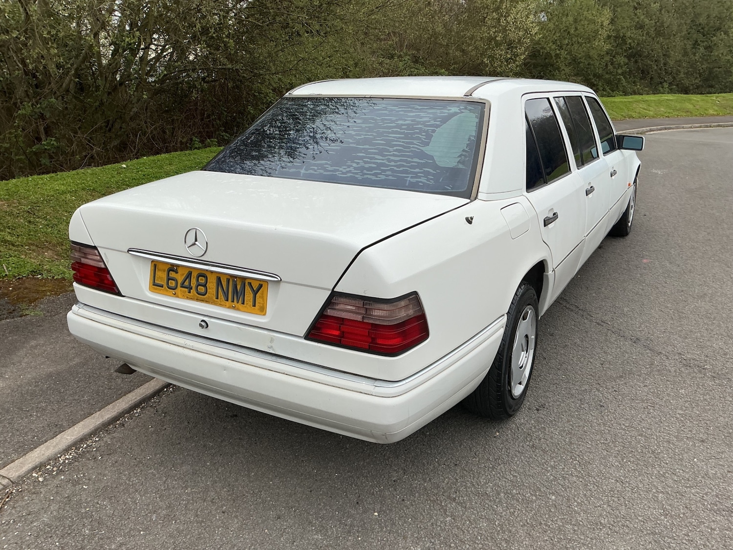 Used Mercedes-Benz E Class 1994 for sale - 78118497: Photo 10