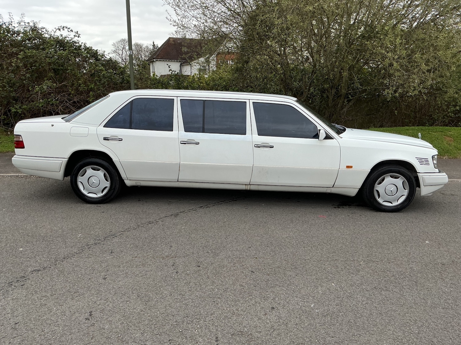 Used Mercedes-Benz E Class 1994 for sale - 78118497: Photo 9