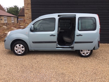 Used Renault Kangoo 2010 for sale - 75193538: Photo