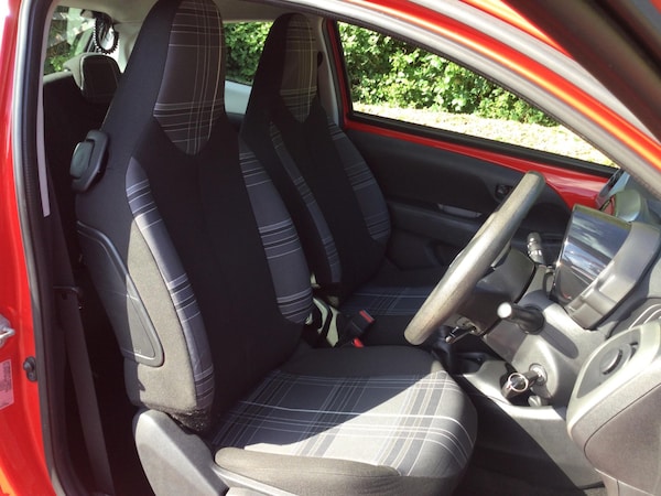Used Peugeot 108 2016 for sale - 74679607: Photo 12