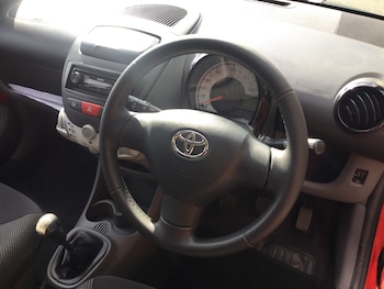 Used Toyota AYGO 2012 for sale - 75460976: Photo