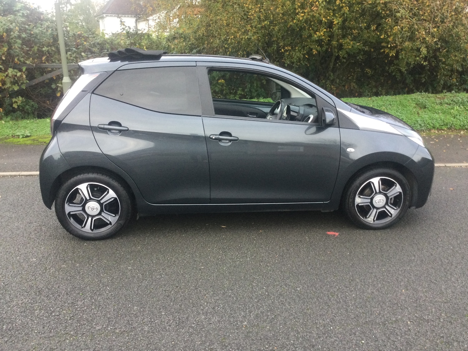 Used Toyota AYGO 2016 for sale - 76419818: Photo 14