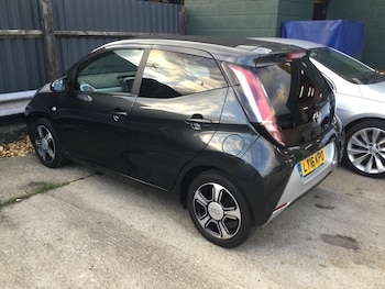 Used Toyota AYGO 2016 for sale - 76419818: Photo