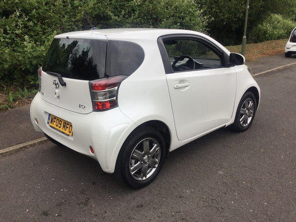 Used Toyota IQ 2009 for sale - 74726514: Photo 2