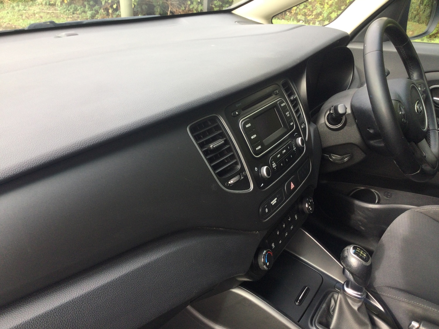 Used Kia Carens 2018 for sale - 76030885: Photo 13