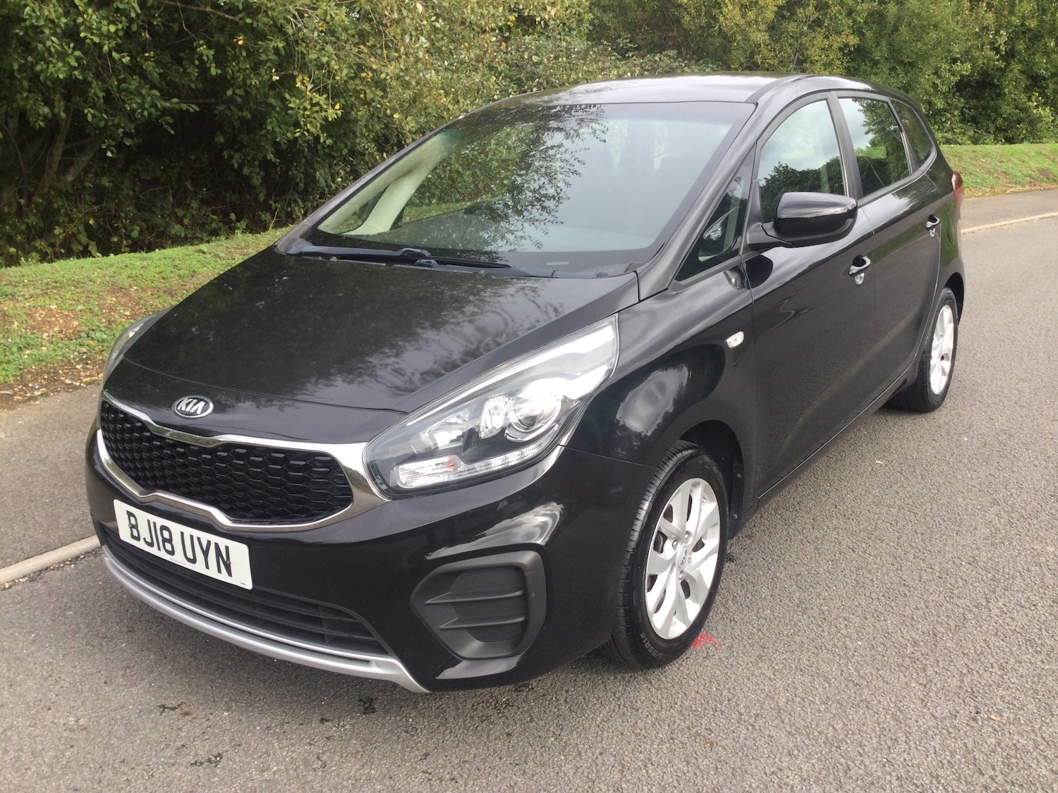 Used Kia Carens 2018 for sale - 76030885: Photo 15