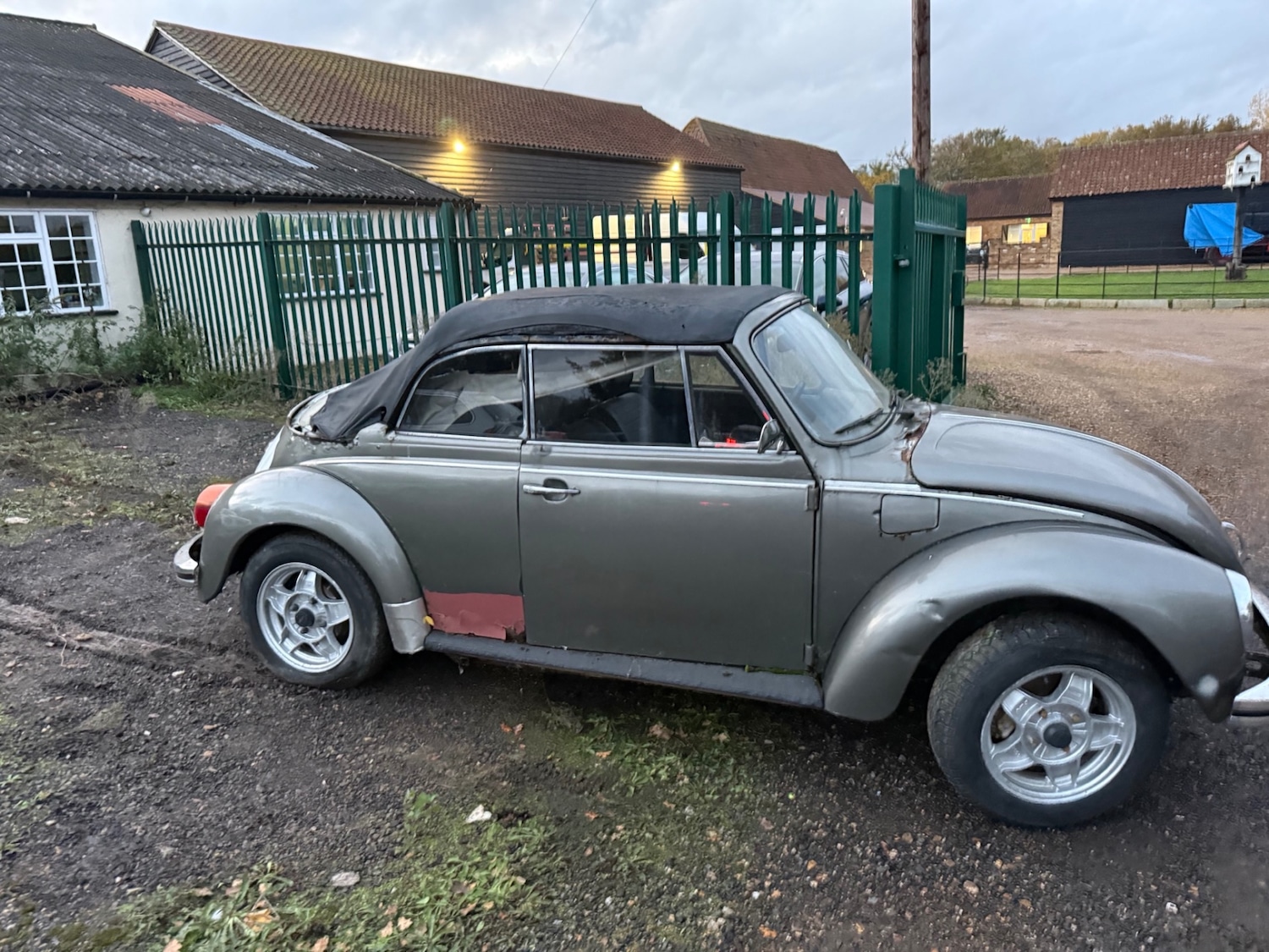 Used Volkswagen Beetle 1977 for sale - 76566440: Photo 5