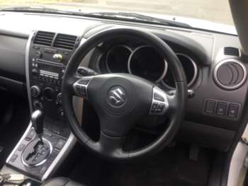 Used Suzuki Grand Vitara 2013 for sale - 71263603: Photo