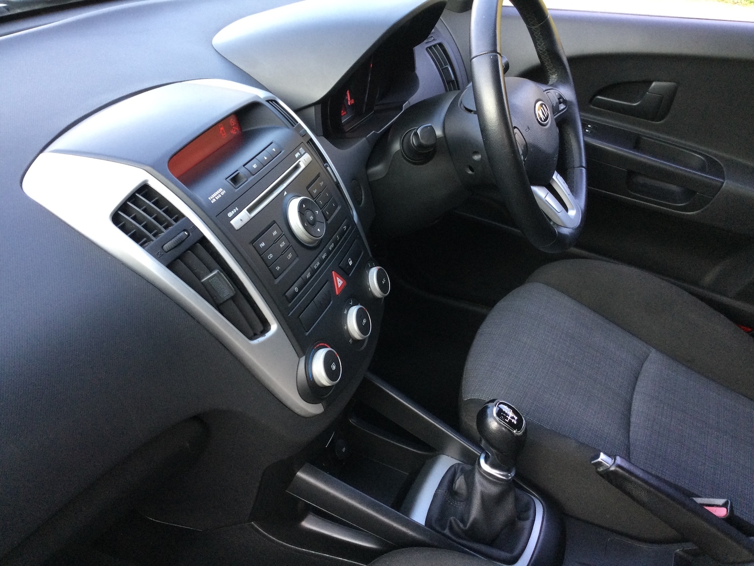 Used Kia Ceed 2009 for sale - 76245019: Photo 17