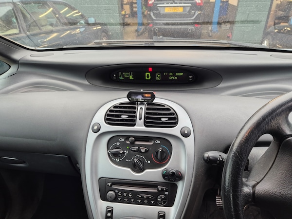 Used Citroen Xsara Picasso 2008 for sale - 76265724: Photo 6