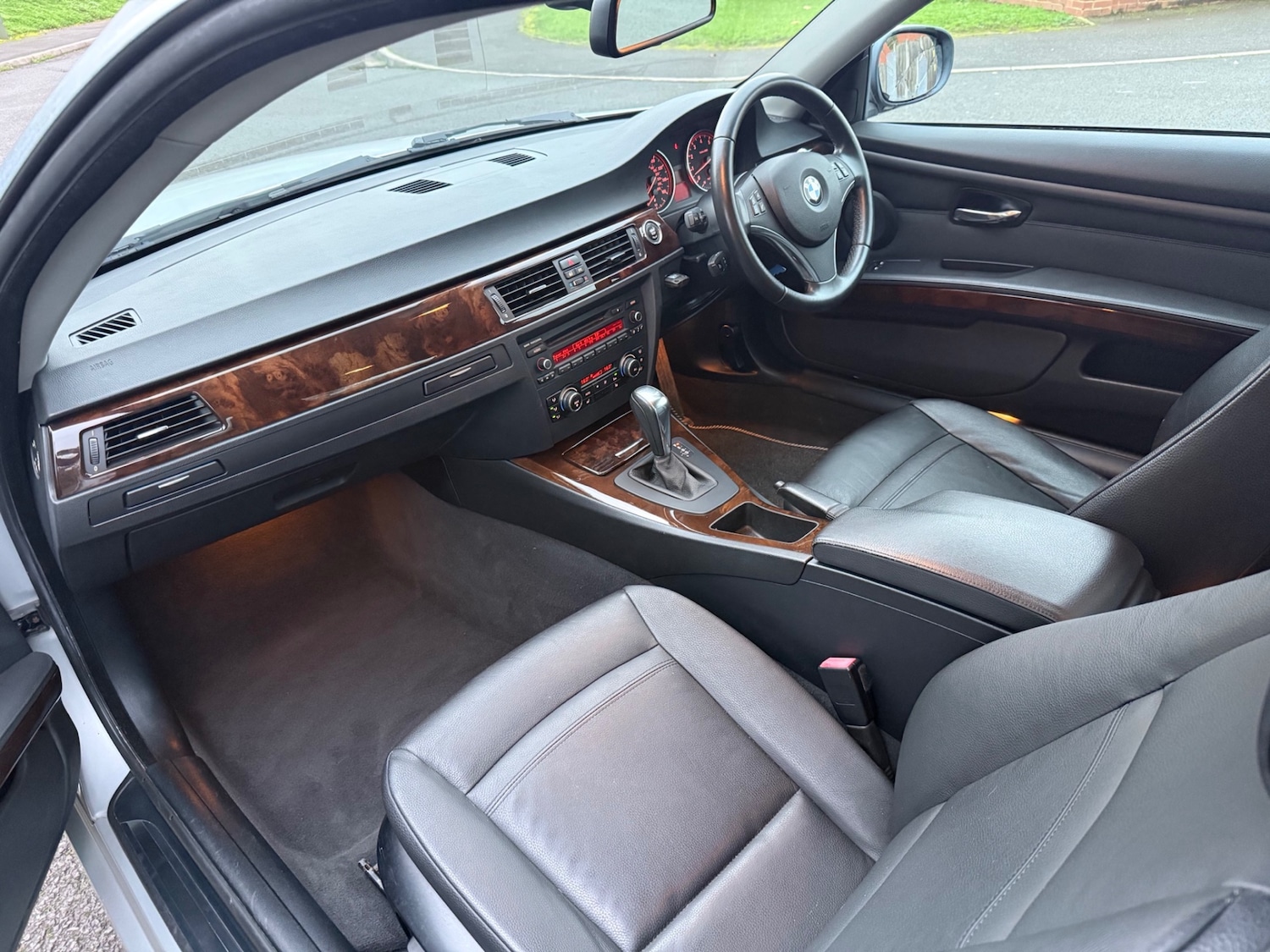 Used BMW 3 Series 2010 for sale - 76479534: Photo 1