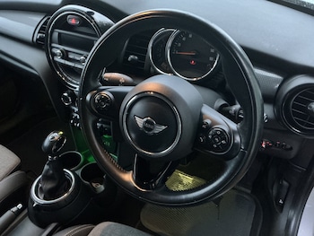 Used MINI Hatch 2014 for sale - 77023578: Photo