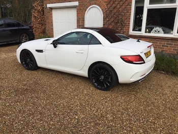 Used Mercedes-Benz SLC 2017 for sale - 76978950: Photo