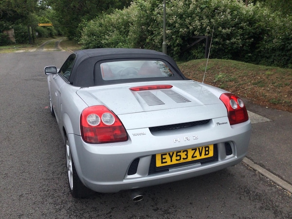 Used Toyota MR2 2003 for sale - 74776798: Photo 9