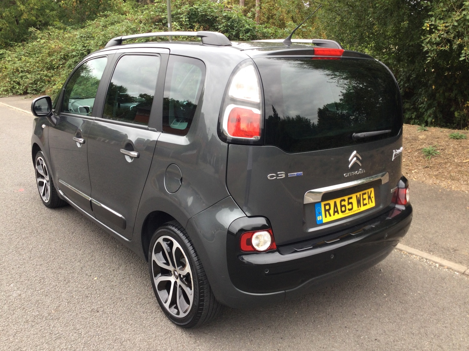 Vehicle 10
