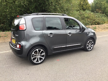 Used Citroen C3 Picasso 2016 for sale - 75461368: Photo