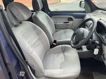 Used Renault Kangoo 2005 for sale - 79570379: Photo