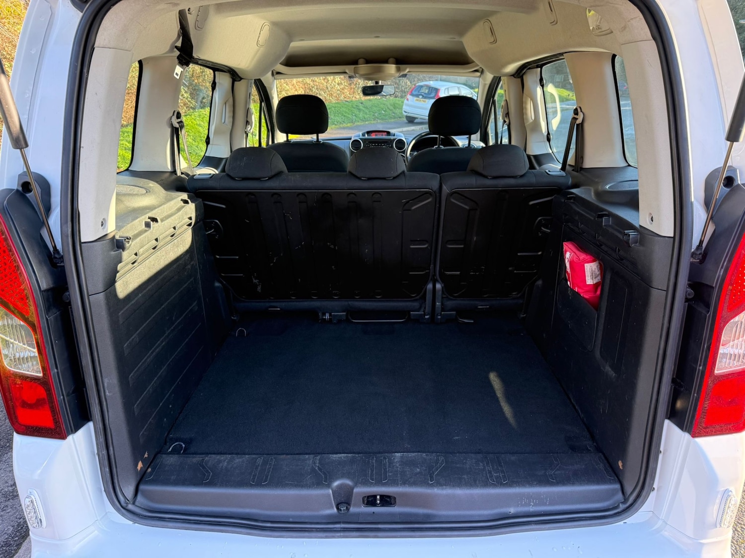 Used Peugeot Partner Tepee 2014 for sale - 76719118: Photo 6