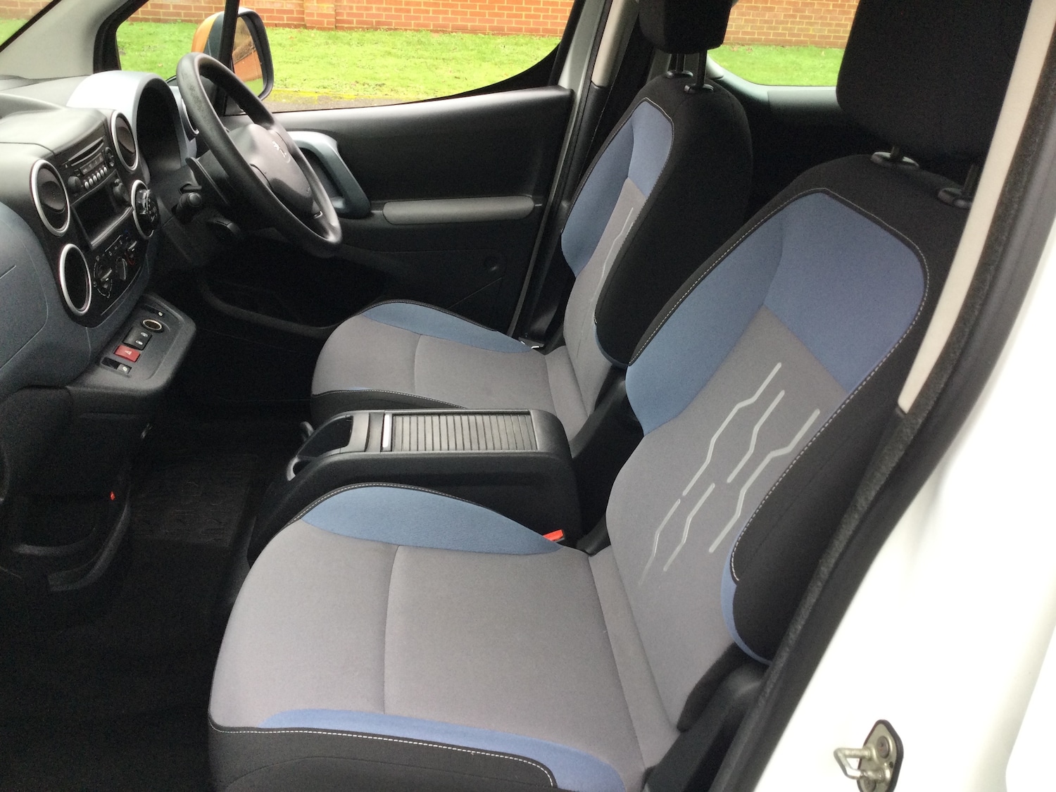 Used Peugeot Partner Tepee 2014 for sale - 76719118: Photo 8