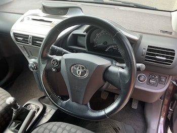 Used Toyota IQ 2009 for sale - 78961792: Photo