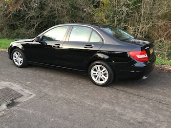 Used Mercedes-Benz C Class 2013 for sale - 76477573: Photo