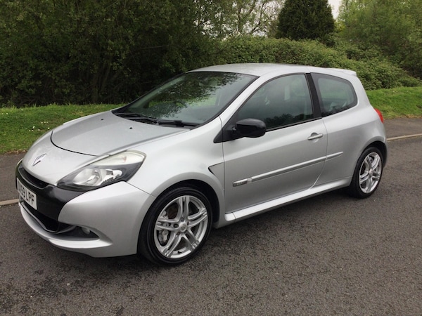 Used Renault Clio 2010 for sale - 74958575: Photo 16