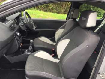 Used Renault Clio 2010 for sale - 74958575: Photo
