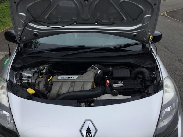Used Renault Clio 2010 for sale - 74958575: Photo 8