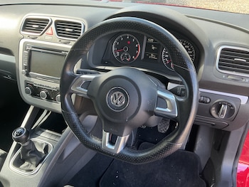 Used Volkswagen Scirocco 2011 for sale - 79572077: Photo