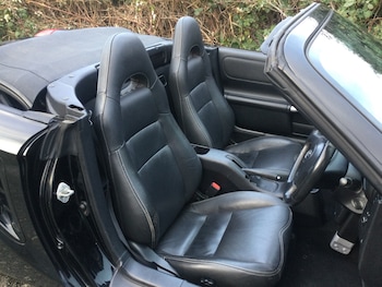 Used Toyota MR2 2004 for sale - 76265818: Photo