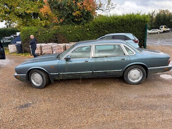 Used Jaguar XJ 2001 for sale - 76450463: Photo