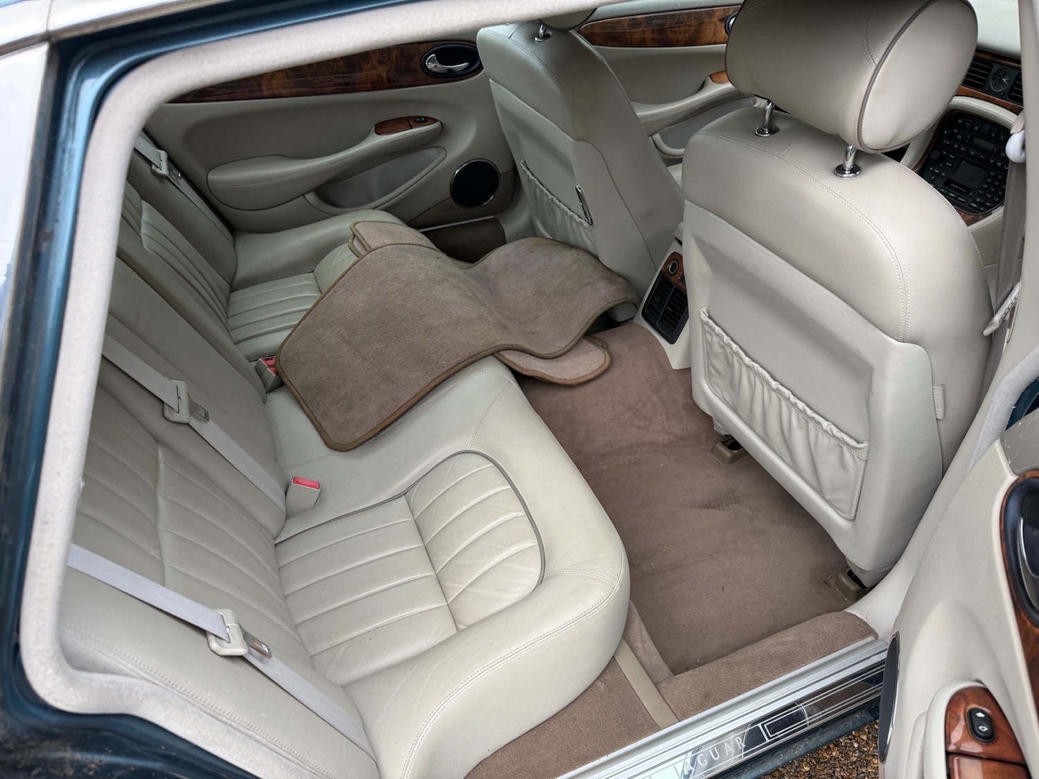 Used Jaguar XJ 2001 for sale - 76450463: Photo 7