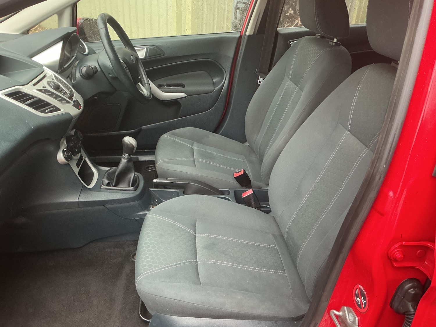 Used Ford Fiesta 2012 for sale - 77181380: Photo 12