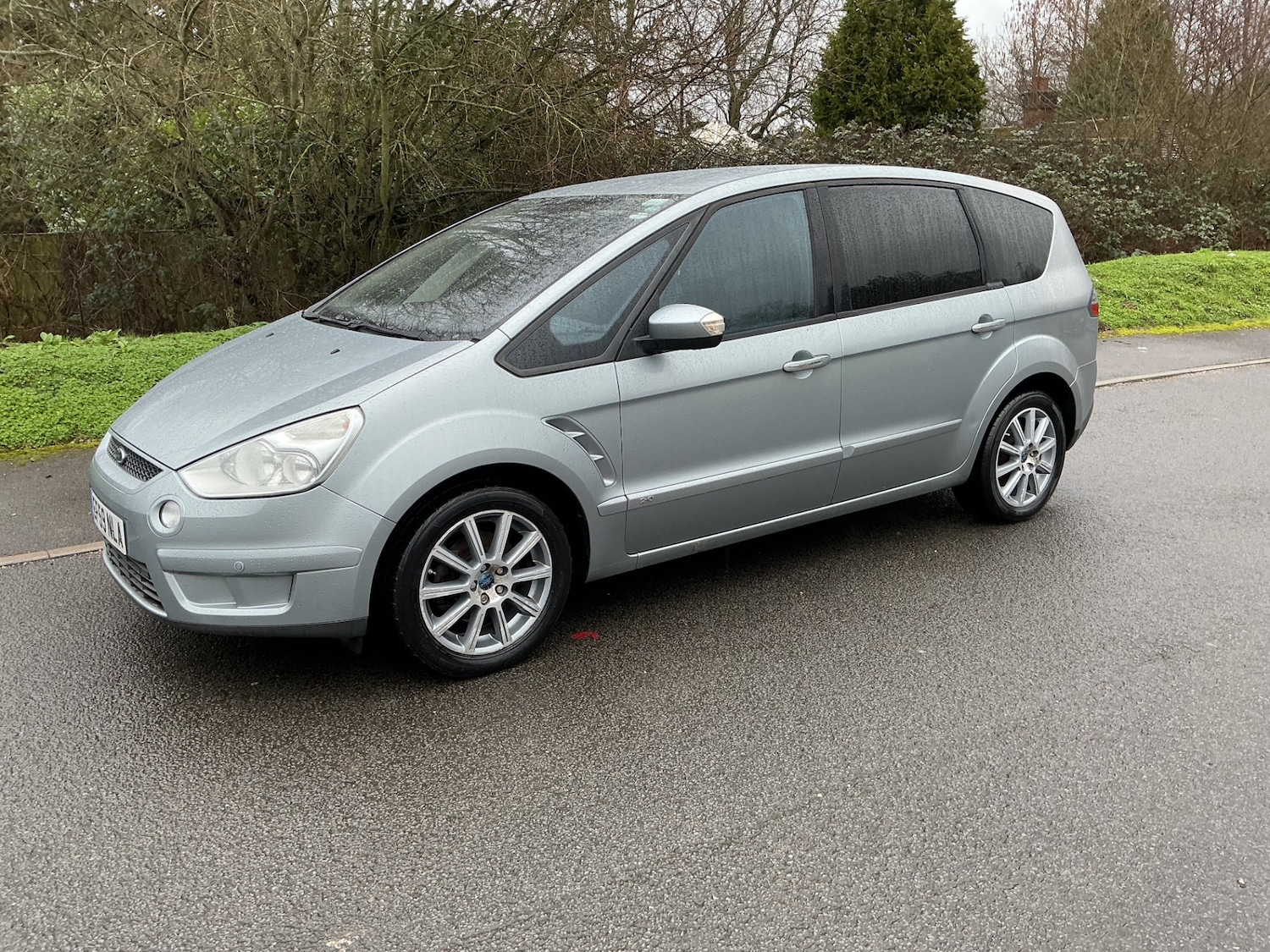 Used Ford S-Max 2009 for sale - 77449855: Photo 2