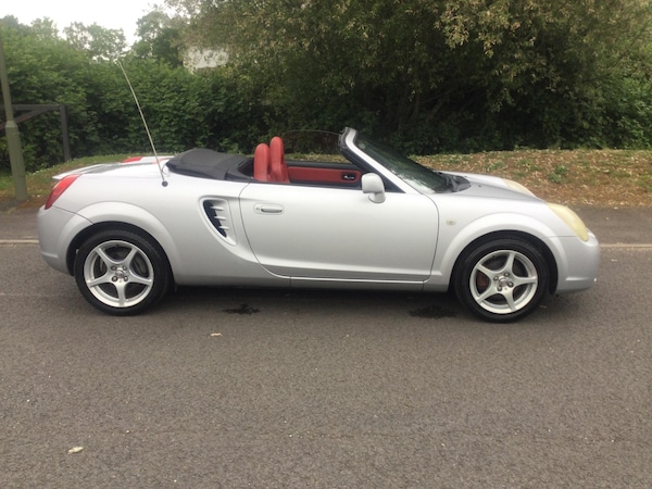 Used Toyota MR2 2003 for sale - 74564226: Photo 9
