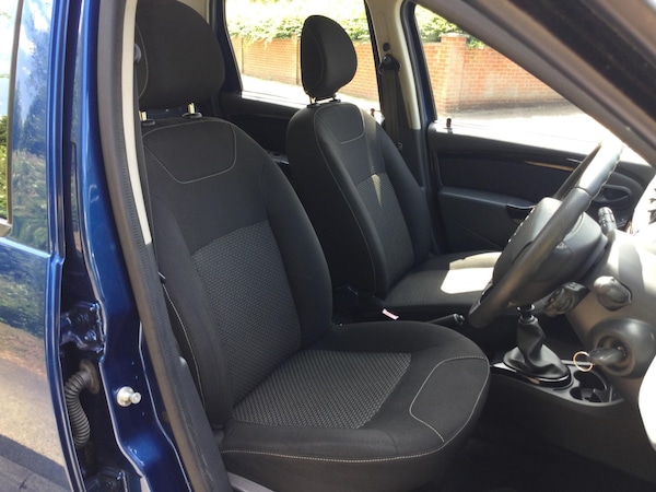 Used Dacia Duster 2014 for sale - 74958920: Photo 4