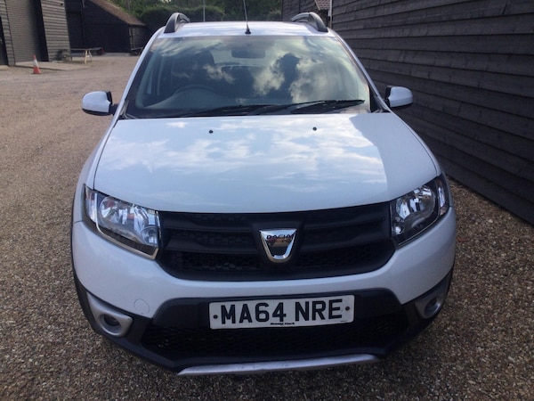 Used Dacia Sandero Stepway 2015 for sale - 74642992: Photo 14