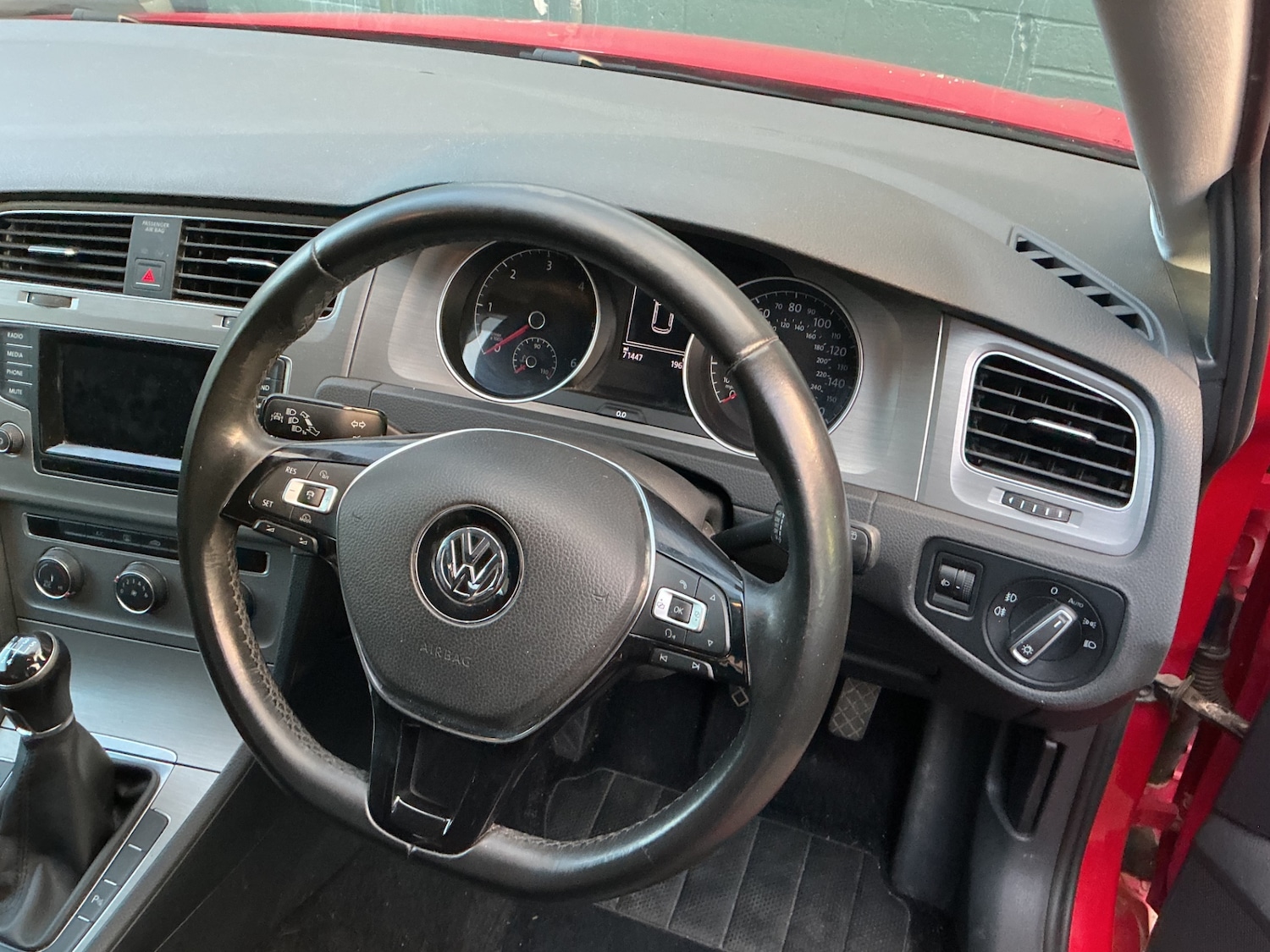 Used Volkswagen Golf 2015 for sale - 77886355: Photo 3