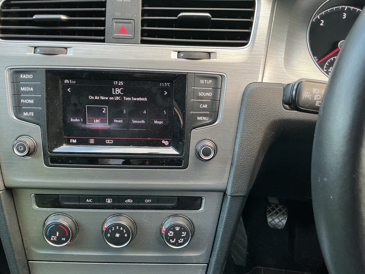 Used Volkswagen Golf 2015 for sale - 77886355: Photo 5