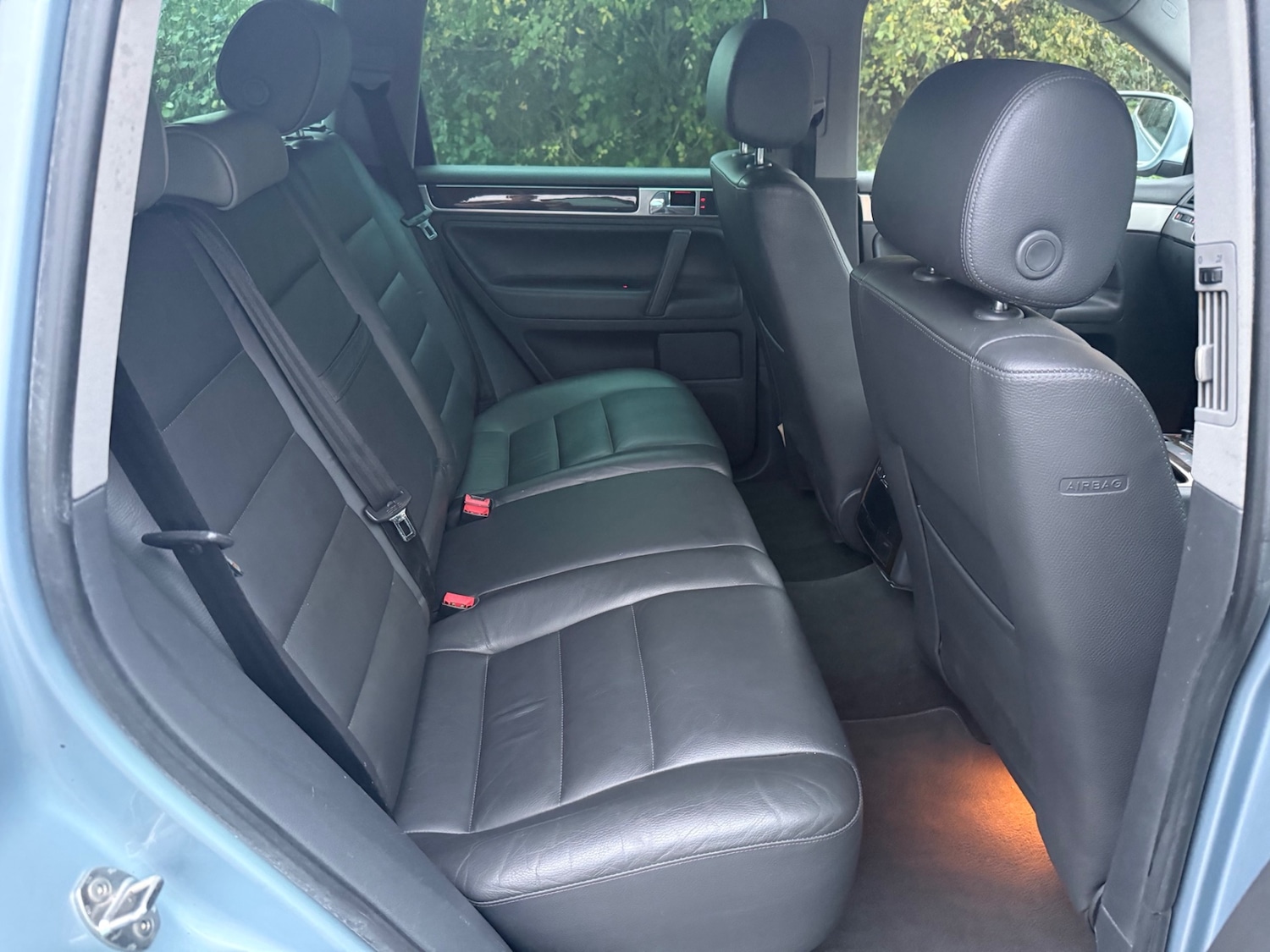 Used Volkswagen Touareg 2005 for sale - 76830854: Photo 5