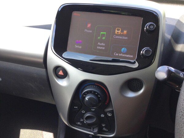 Used Peugeot 108 2016 for sale - 75023456: Photo 6